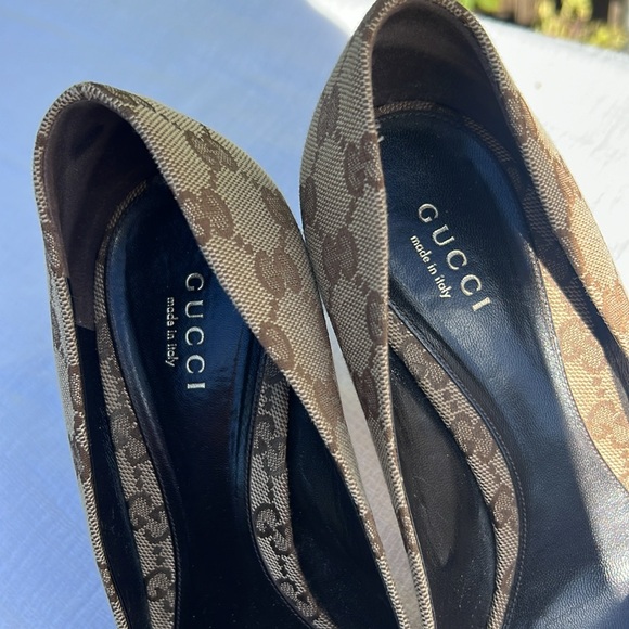 Gucci Beige GG Canvas Horsebit Peep Toe Pumps Heels size 38.size 8.🤎 - Picture 12 of 17
